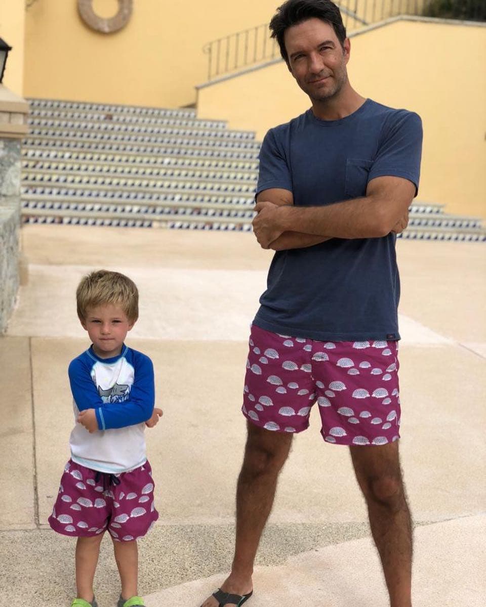 Por su parte, 
<b>Leonardo tiene dos hijos más: Bruno y Alexis</b>, fruto de su relación con Marcela Cuevas.