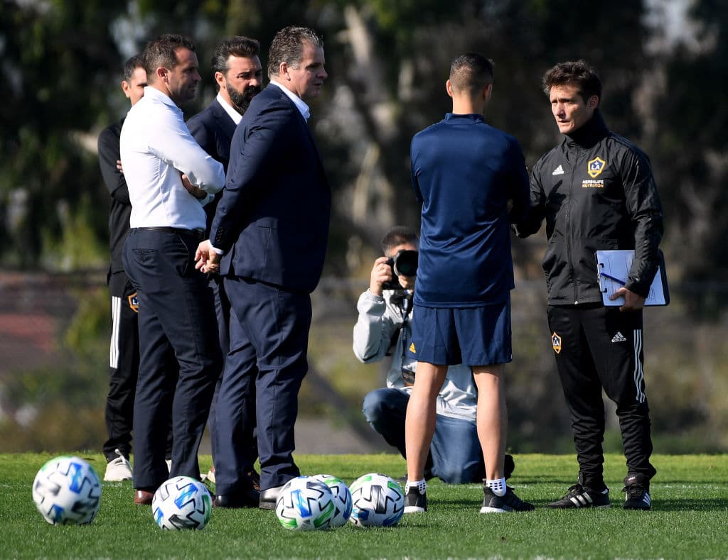 Charla técnica con Guillermo Barros Schelotto, entrenador del Galaxy.