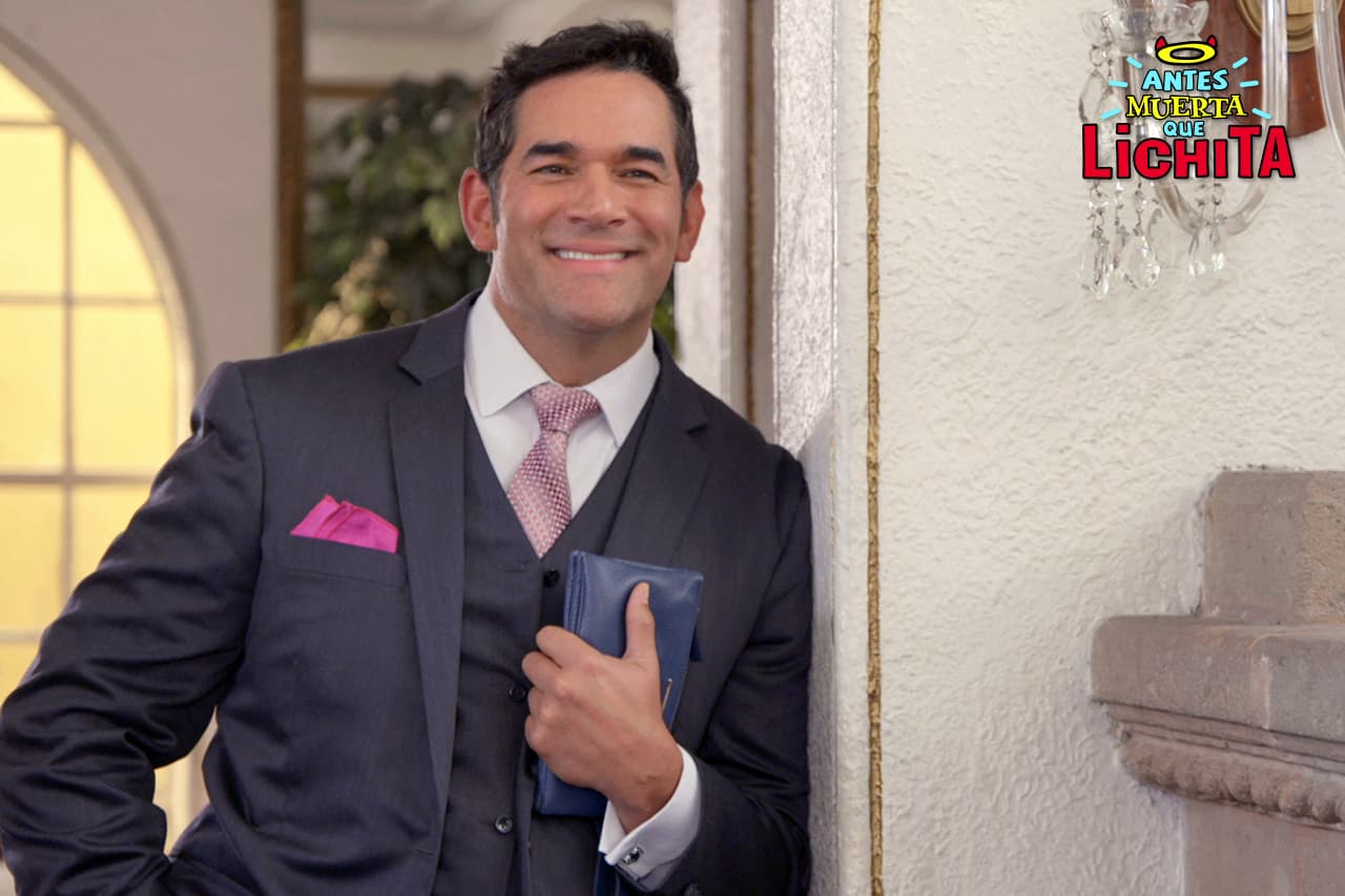 Sheila le revela a Roberto que Augusto es el tutor de Mateo.