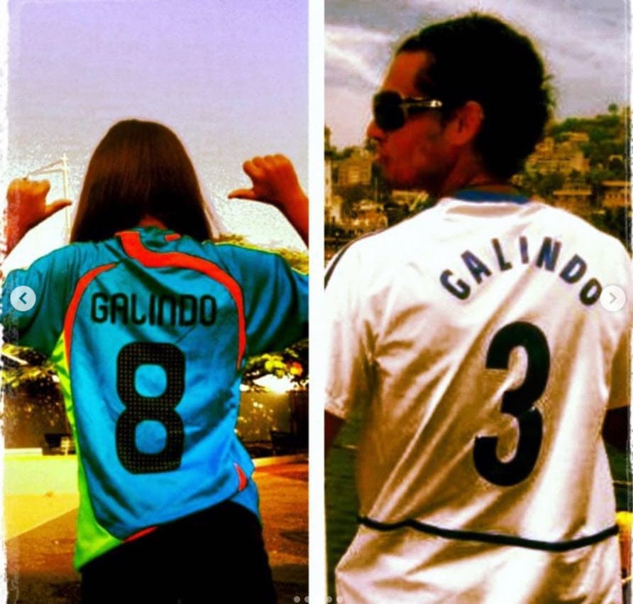 De acuerdo con los datos que ha dado la familia, el cantante sufría de una depresión la cual se agravó a raíz de la 
<b><a href="https://www.univision.com/noticias/salud/mapa-actualizado-del-coronavirus-cifras-de-casos-confirmados-y-fallecidos" target="_blank">pandemia por el coronavirus. </a></b>
<br>