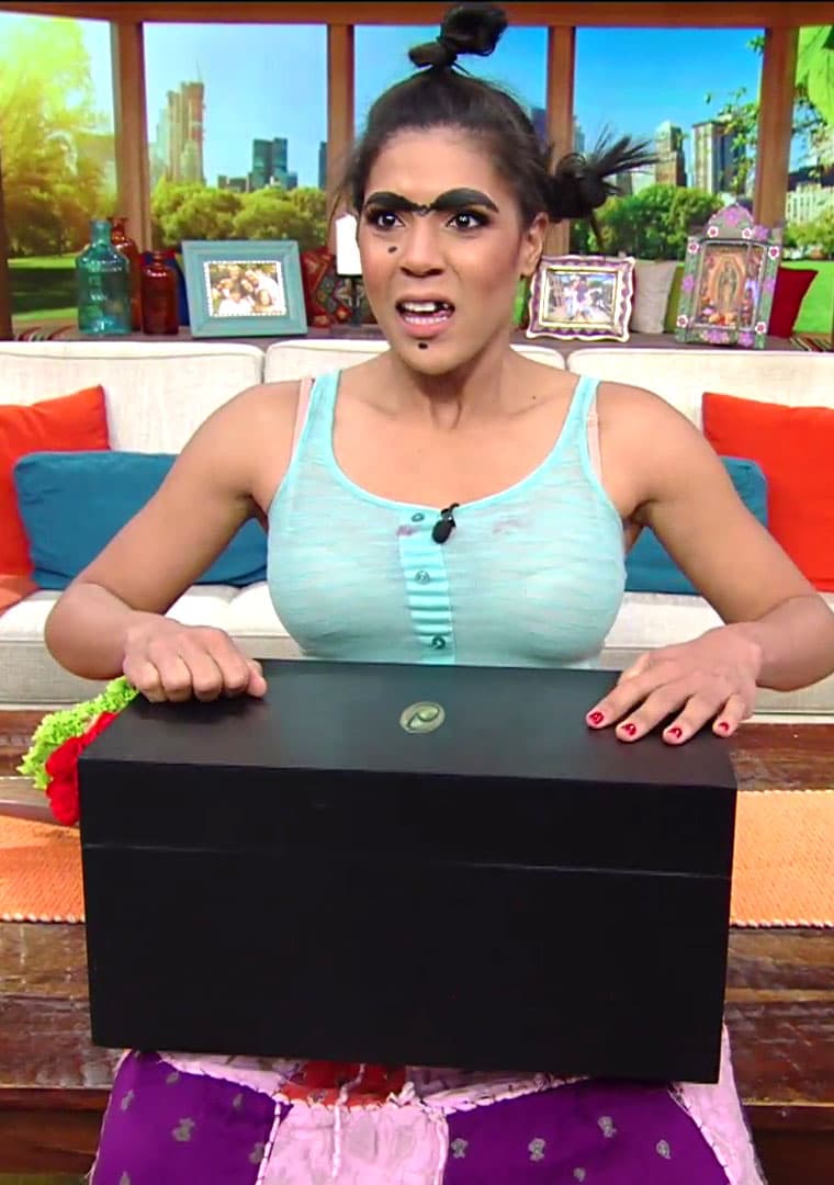 El Emmy había desaparecido de su caja. Mela estaba desesperada.