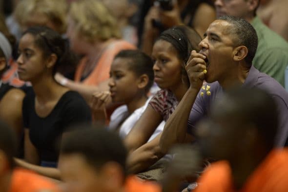 La primera dama siempre se ocupa de la salud, disciplina y éxito de sus hijas, antes que de la política, aunque en ambas tareas se saca un 10. Ha demostrado que además de ser una profesionista exitosa, madre dedicada y luchadora incansable, es una icono de moda y 'glamour'. Sin duda, ella es ejemplo y motivación para muchas madres que deben ser líderes, fuera y dentro de casa.