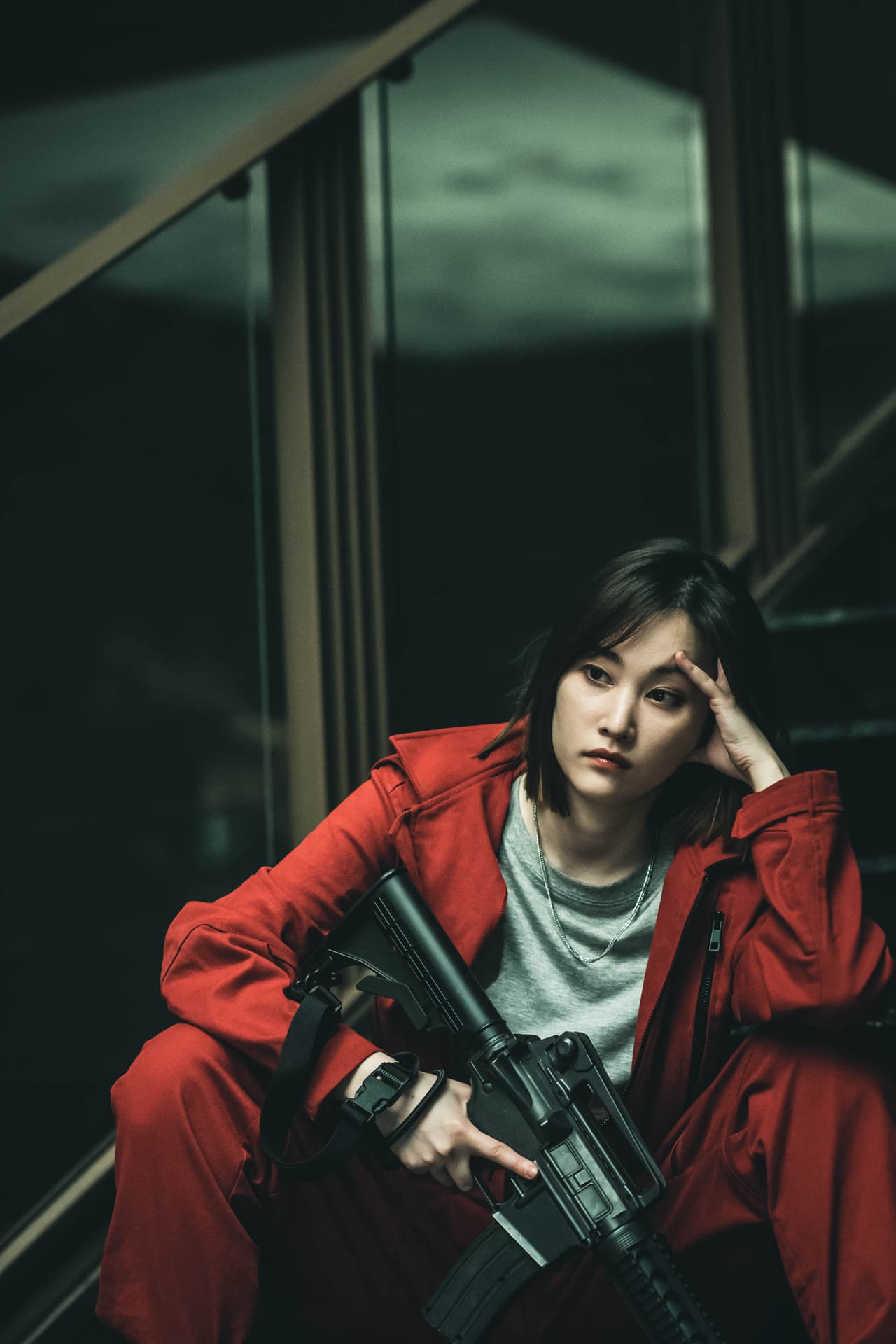 <b>Jeon Jong-seo</b> se convertirá en la nueva ‘Tokio’ de la versión coreana. Es conocida por aparecer en proyectos como ‘Burning’ (2018), ‘The call’ (2021) y ‘Mona Lisa and the blood moon’ (esta última junto a Kate Hudson en 2021).