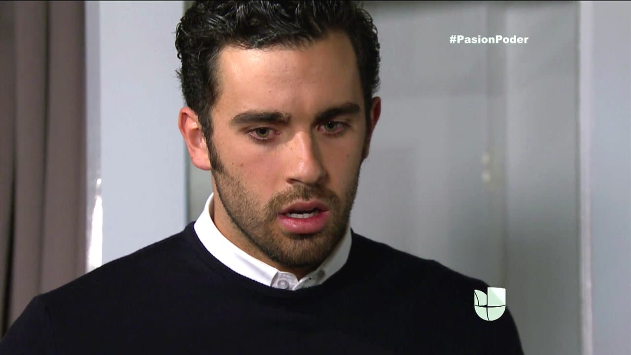 Tienes que enterarte que Julia tuvo un accidente.