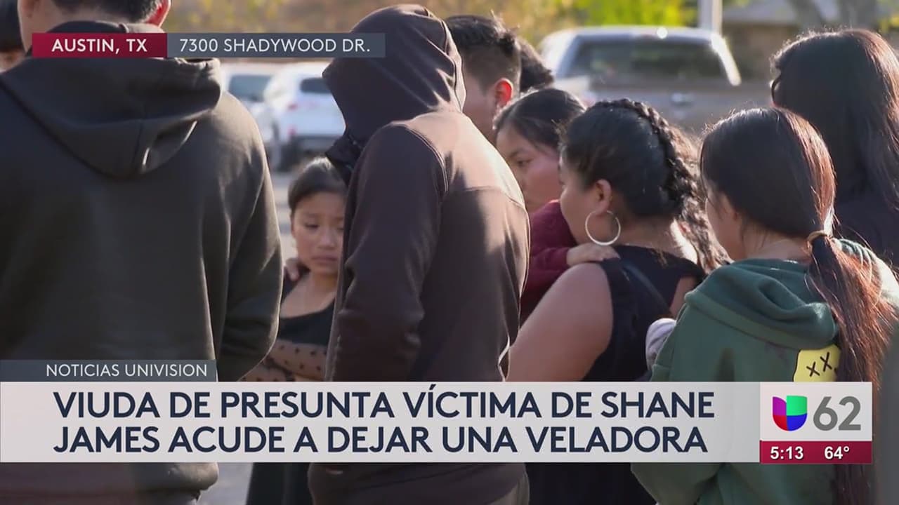 Emmanuel Pop Ba fue identificado como una de las víctimas mortales de varios asesinatos cometidos entre las ciudades de San Antonio y Austin, informó la policía de la capital texana. Univision 62 habló con varias personas que dicen ser sus familiares.