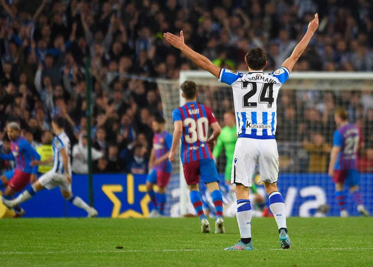 Barcelona sigue en la lucha por LaLiga de España con triunfo de 0-1 de visitante ante la Real Sociedad en Anoeta gracias al gol de Pierre-Emerick Aubameyang.