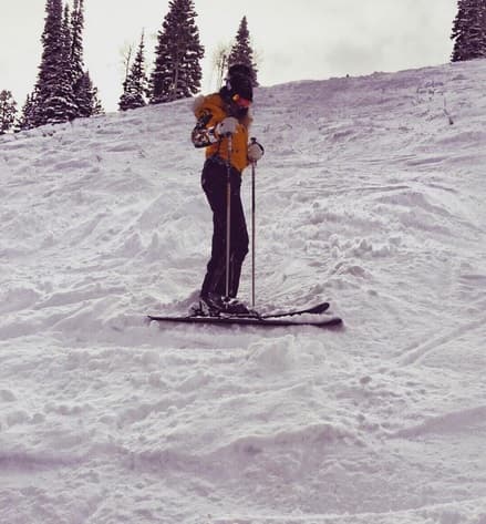 ¡Wow Beli te ves como toda una profesional!