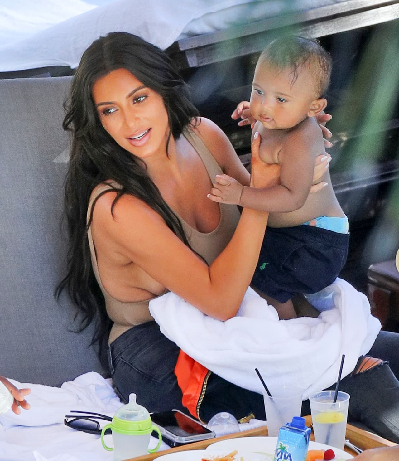 Ya no quería estar tapadito.