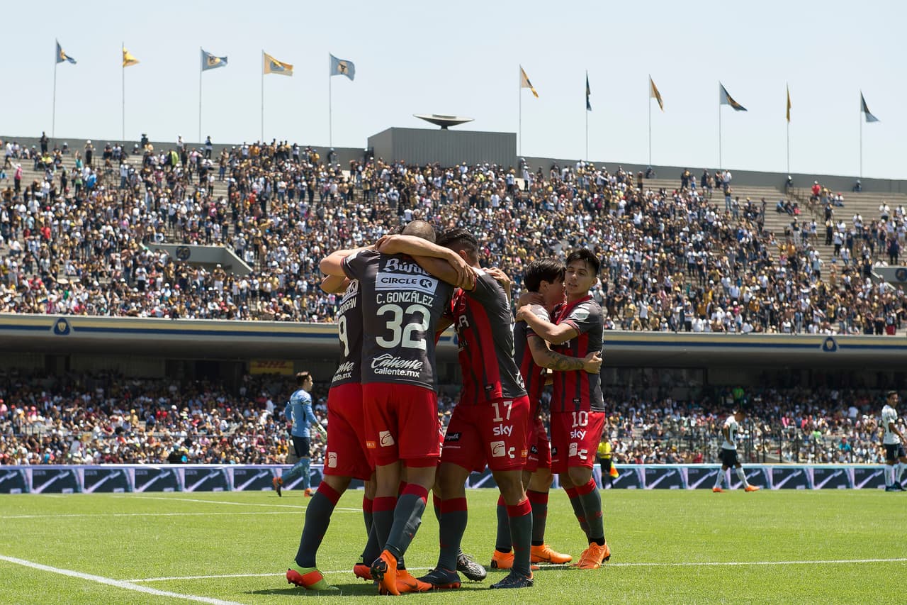 El empate también se dio con un remate de cabeza a centro de Roberto Alvarado.