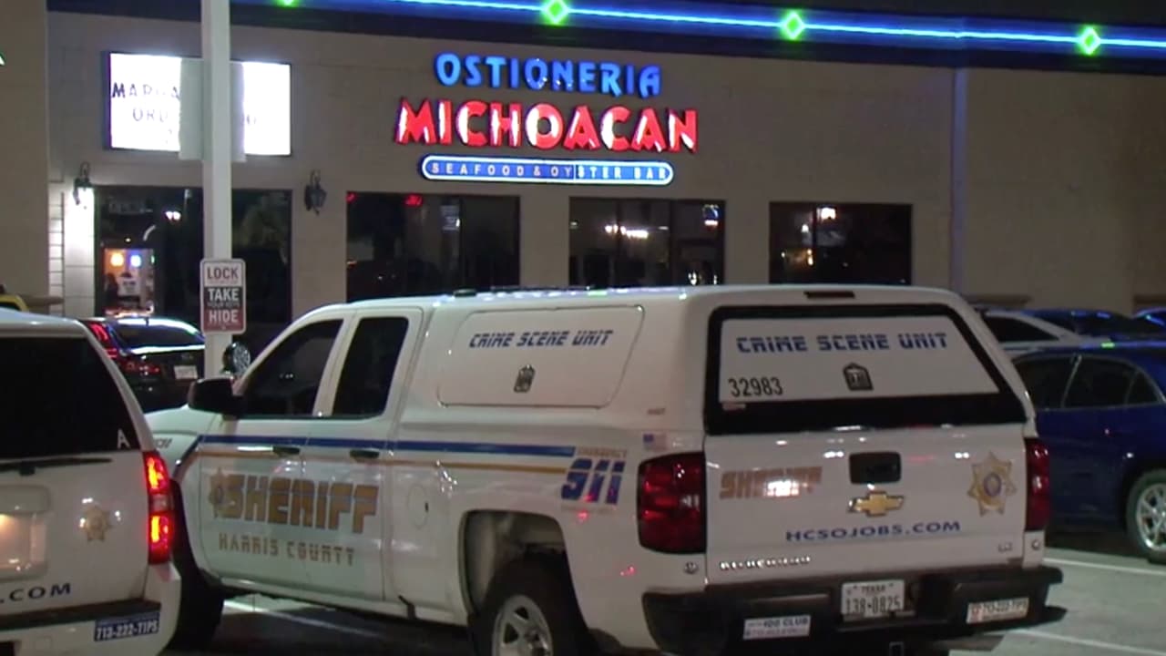 Matan a un hombre tras una discusión en un restaurante en el norte de Houston
