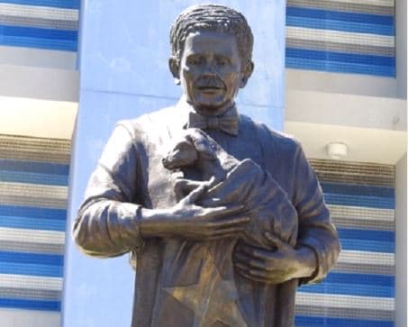 Polémica por estatua de Pedro Albizu Campos en Levittown