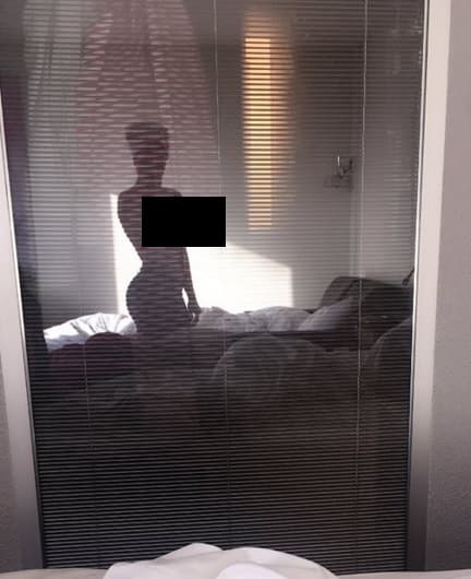 La sexy cantante reveló esta imagen de su exhuberante silueta y causó revuelo en la red.