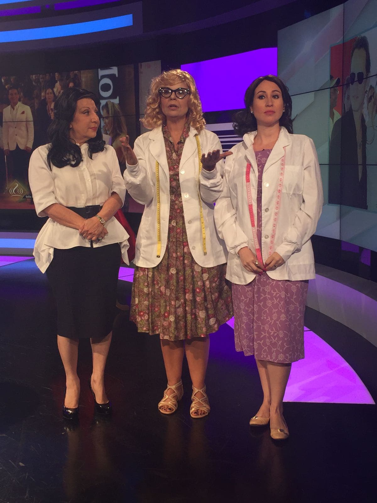 El 31 de octubre el show de Los 6 de la tarde se transportó a las Galerías Velvet. Los talentos llegaron vestidos como los personajes de la famosa serie española y hasta acento de la madre patria tenían... o eso intentaron.