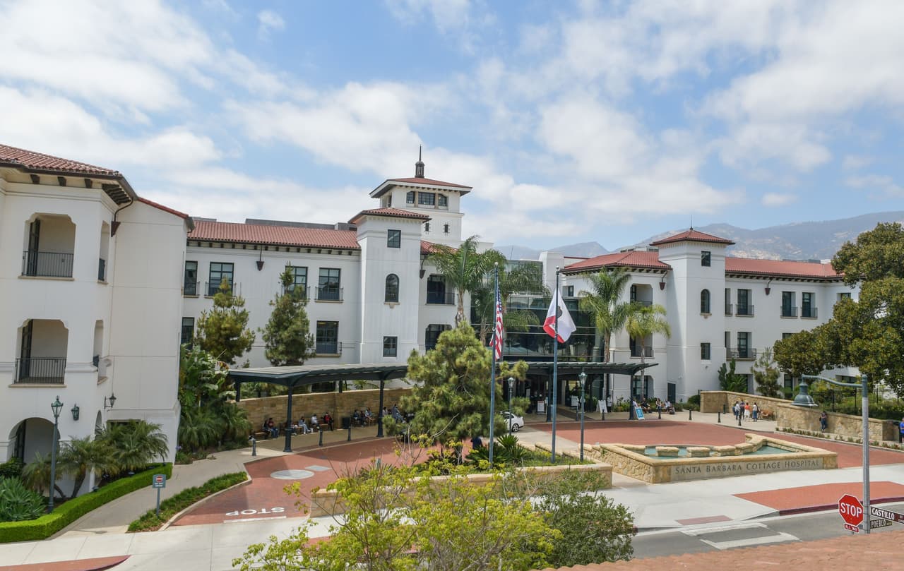 De acuerdo con un reporte del Daily Mail, la duquesa escogió este lugar porque se trata de una gran fundación sin fines de lucro creada en 1888. 
<br>