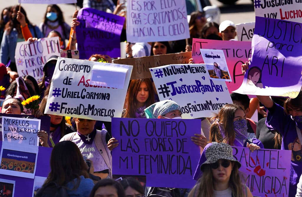 Acusan al fiscal de Morelos de encubrir al presunto asesino de Ariadna López