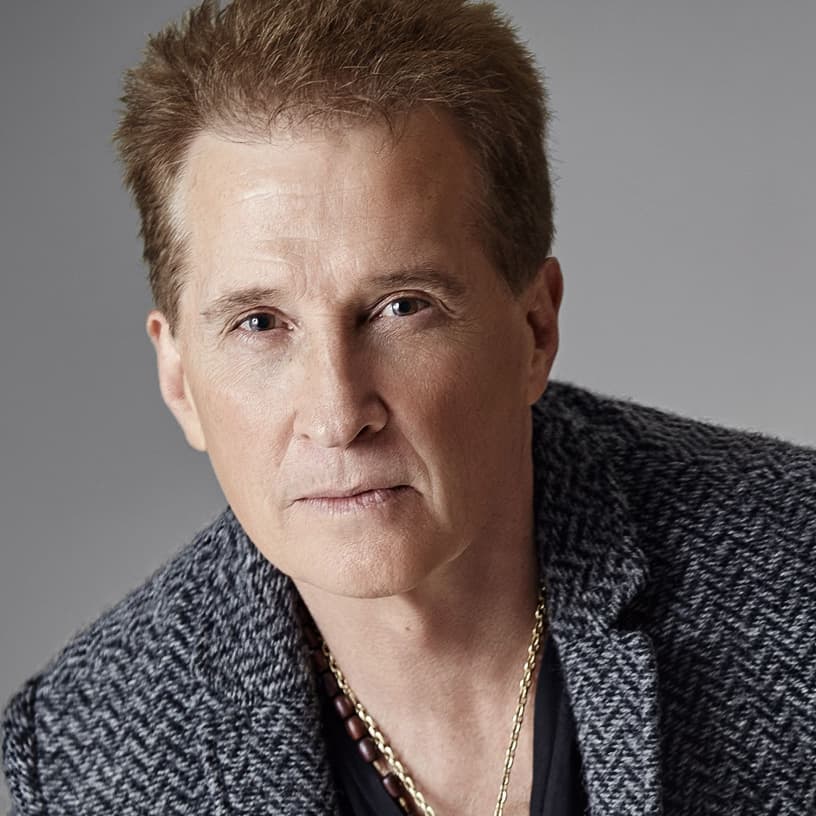 <b>2009 - Emmanuel. </b>En el 2013 se reunió con Mijares para emprender su gira llamada 
<i>"Two´r Amigos"</i> actualmente siguen llenando escenarios para interpretar sus éxitos juntos.