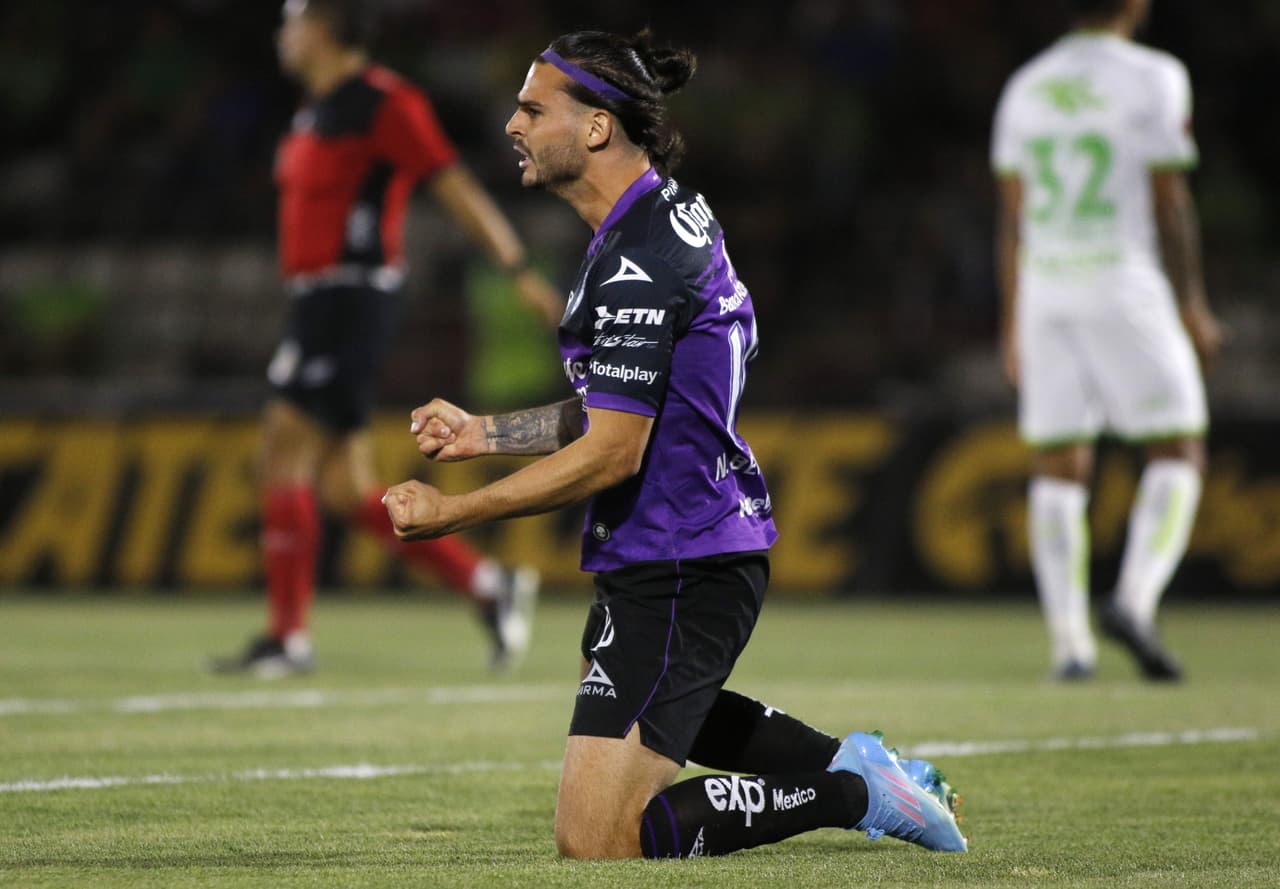 Un doblete de Brian Rubio revivió las esperanzas de Mazatlán FC de colarse al repechaje en la Jornada 16 de la Liga MX. Los cañoneros quedaron en la posición 13 con 18 puntos y matemáticamente podrían entrar a Liguilla.