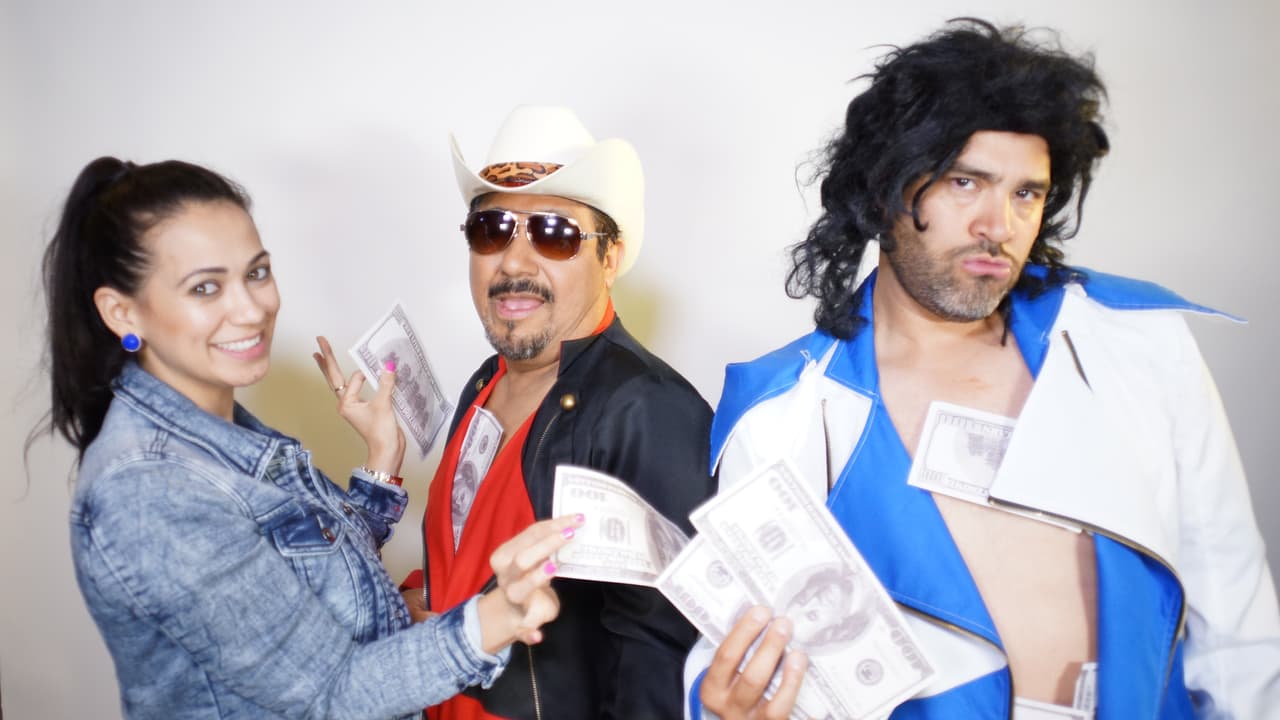 Carla Medrano no se resistió a los encantos de El Feo y Raúl 'El Pelón'.