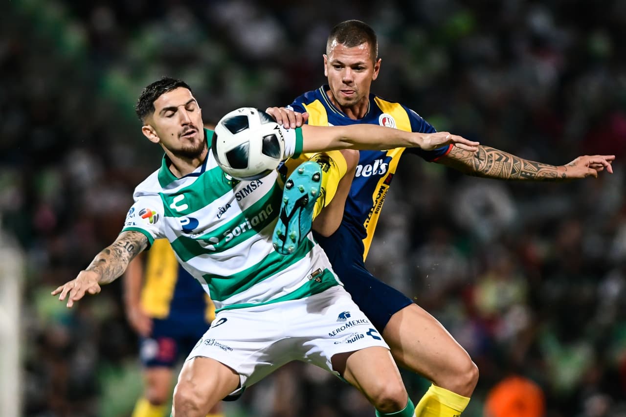 San Luis consiguió el empate en casa del Santos y se quedó con el último boleto para el Repechaje.