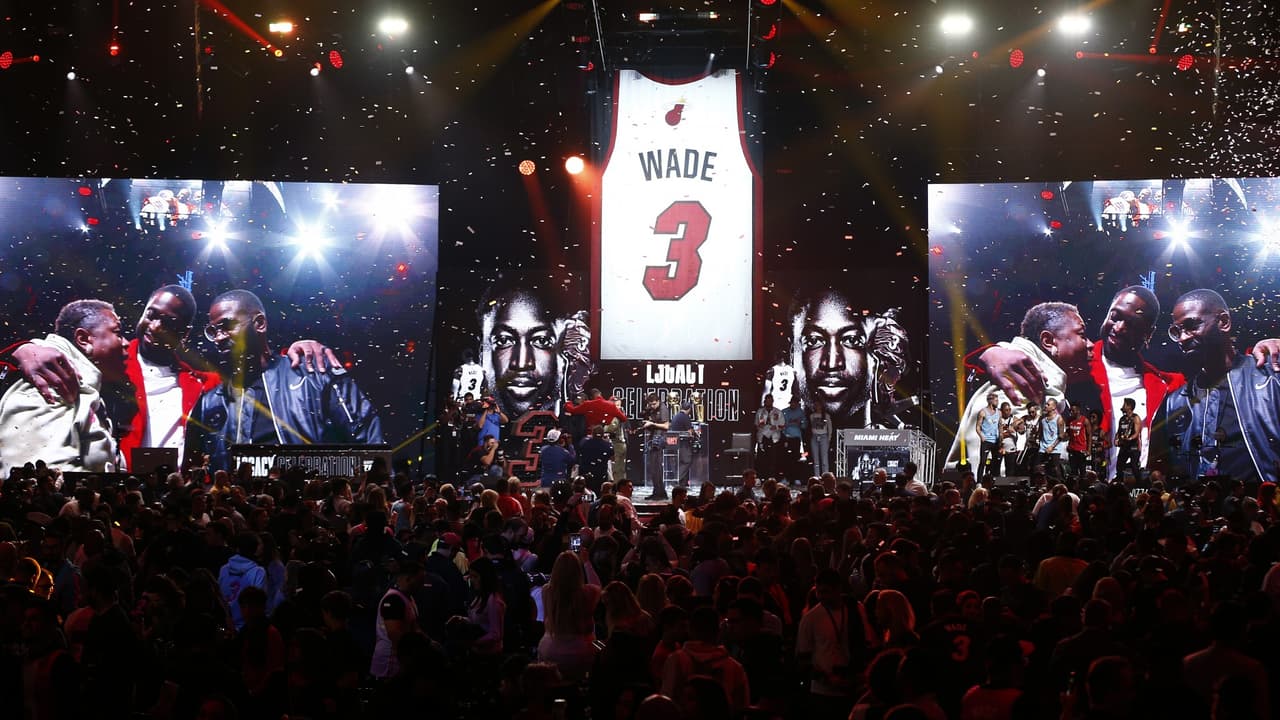 Miami Heat retira la camiseta número 3 de Dwyane Wade en homenaje a una de sus leyendas