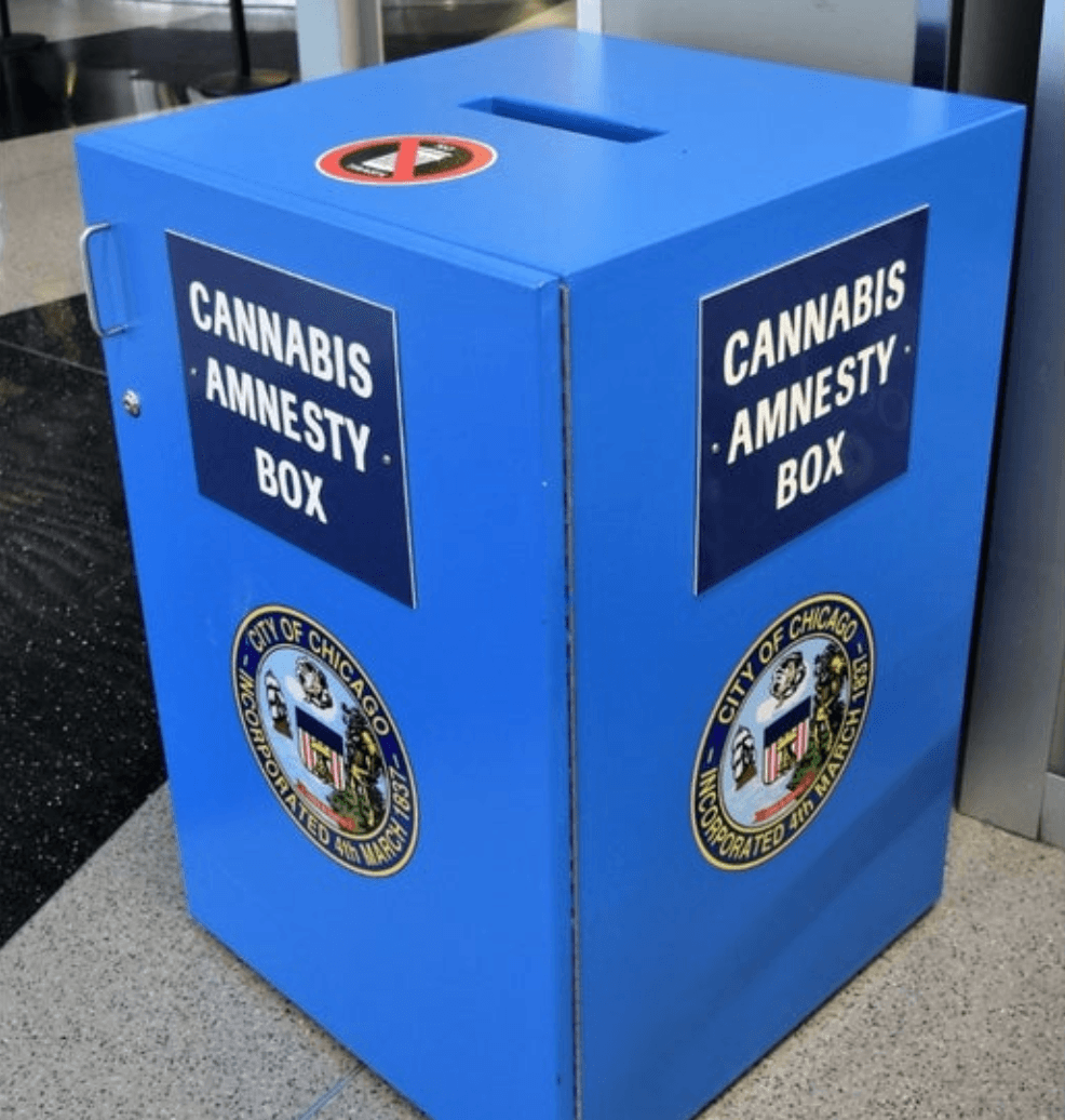 Roban marihuana de la 'caja de amnistía de cannabis' en el aeropuerto Midway según autoridades