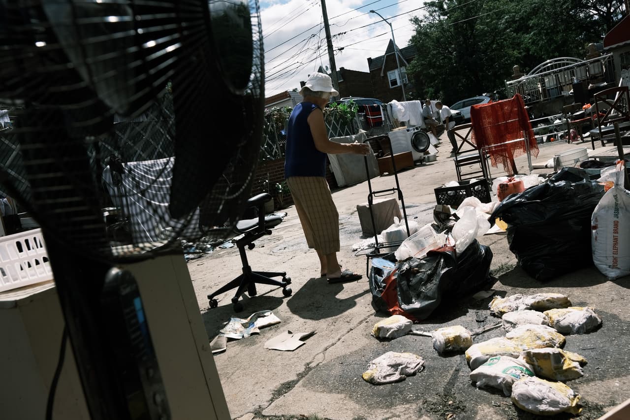 -El Departamento para el Envejecimiento ayudará en la 
<b>gestión de casos y el empleo de personas mayores. </b>