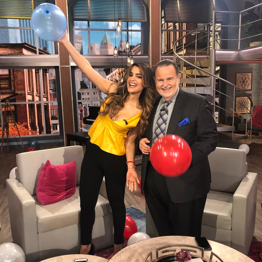 "¡Mi querido Rauly! Tú sí que eres especial, sabes que te adoro con el alma, gracias por ser tan lindo conmigo durante todo este tiempo", comentó la conductora en Instagram en uno de los cumpleaños del conductor.