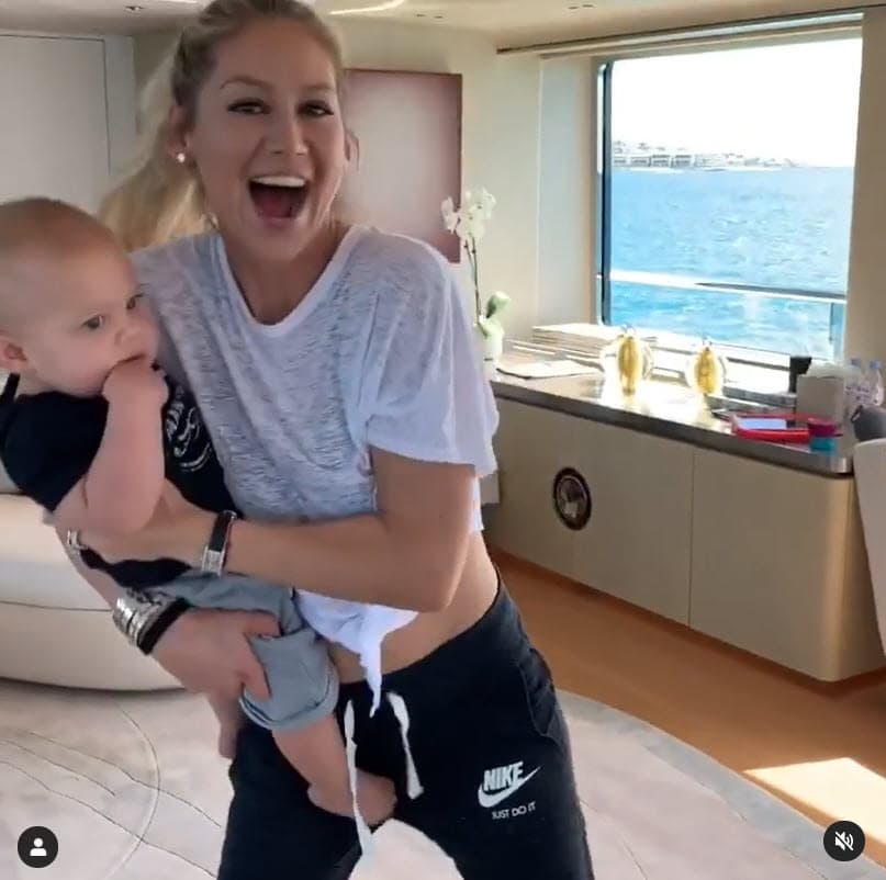 "Cuando los veo me ponen de buen humor, aunque hayan tenido un mal día, estén chillando y estén peleando me lo paso genial con ellos".
<br>