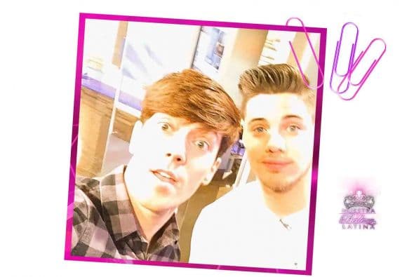 Roger comenzó a los 11 años de edad su carrera dentro de los medios. Durante una década Roger González fue estrella para Disney Channel. Roger es uno de los artistas juveniles más influyentes y queridos en toda América Latina. Actualmente es protagonista del musical “Hoy No Me Puedo Levantar”. Cuenta con más de 1 millón de seguidores en redes sociales. Roger llega a la novena temporada de Nuestra Belleza Latina para traerte todo lo que está pasando en redes sociales. ¡Conócelo!