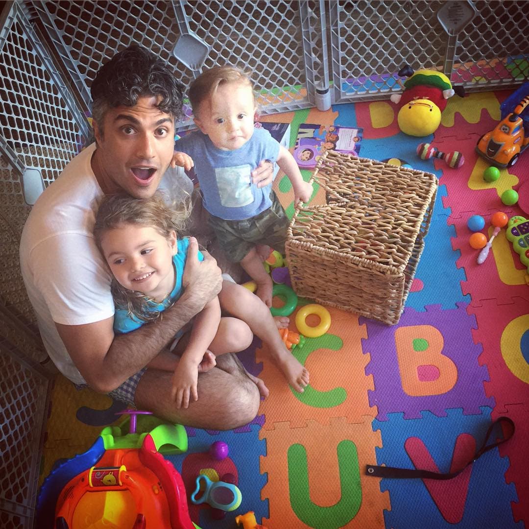 Desde que su familia se mudó a Nueva York
<b><a href="http://www.univision.com/temas/jaime-camil">Jaime</a></b> se feliz por poder ver a sus hijos más tiempo: "Increíble, y abrazar a mis hijos todas las mañanas es increíble", comentó a la revista 'Hola!'.