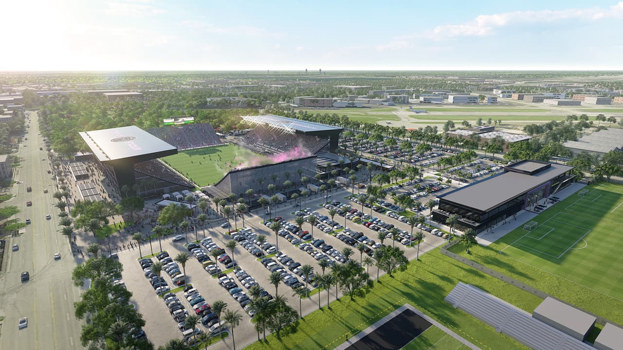El estadio se encuentra localizado en Ford Lauderdale y cuenta con una capacidad para 18,000 personas.