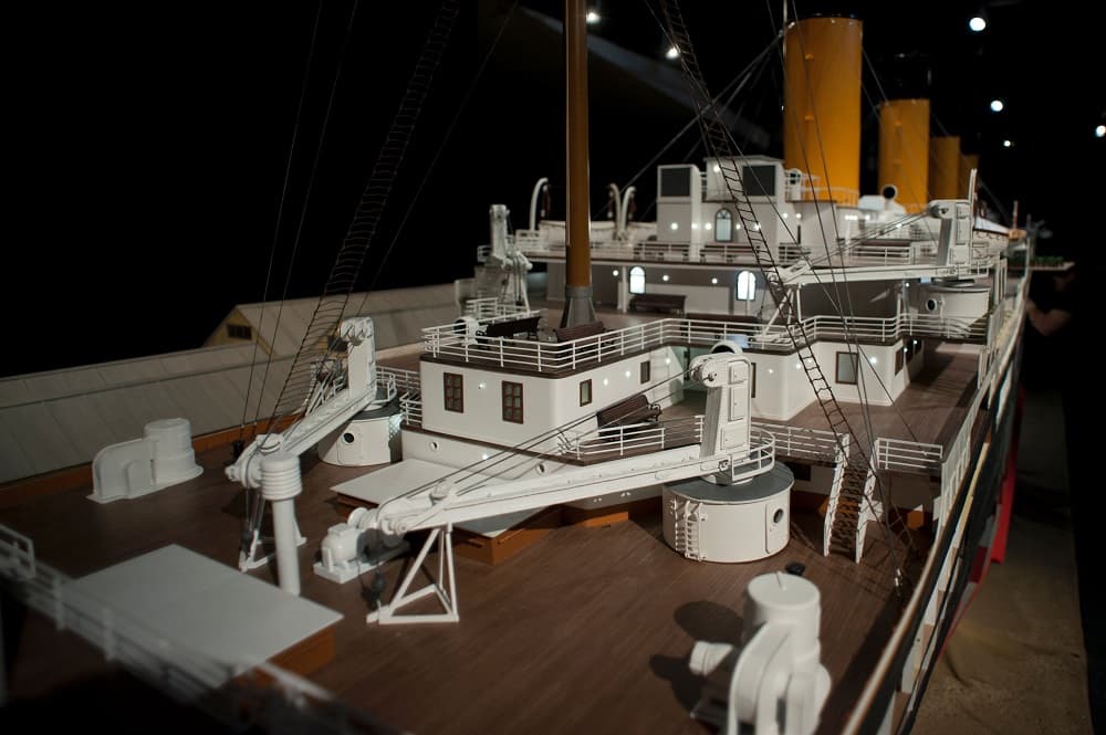 El trágico hundimiento del Titanic en tiempo real