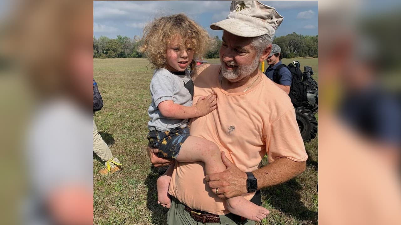 "Es un milagro": Hallan sano y salvo a niño de 2 años que había desaparecido en Brooksville