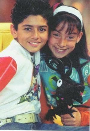 Dio vida a Sofía Domínguez, mejor conocida como 'Chofis', una niña huérfana de madre que tiene que soportar los maltratos de su madrastra. Junto a Miguel Martínez se ganó al público con su talento para actuar y cantar.