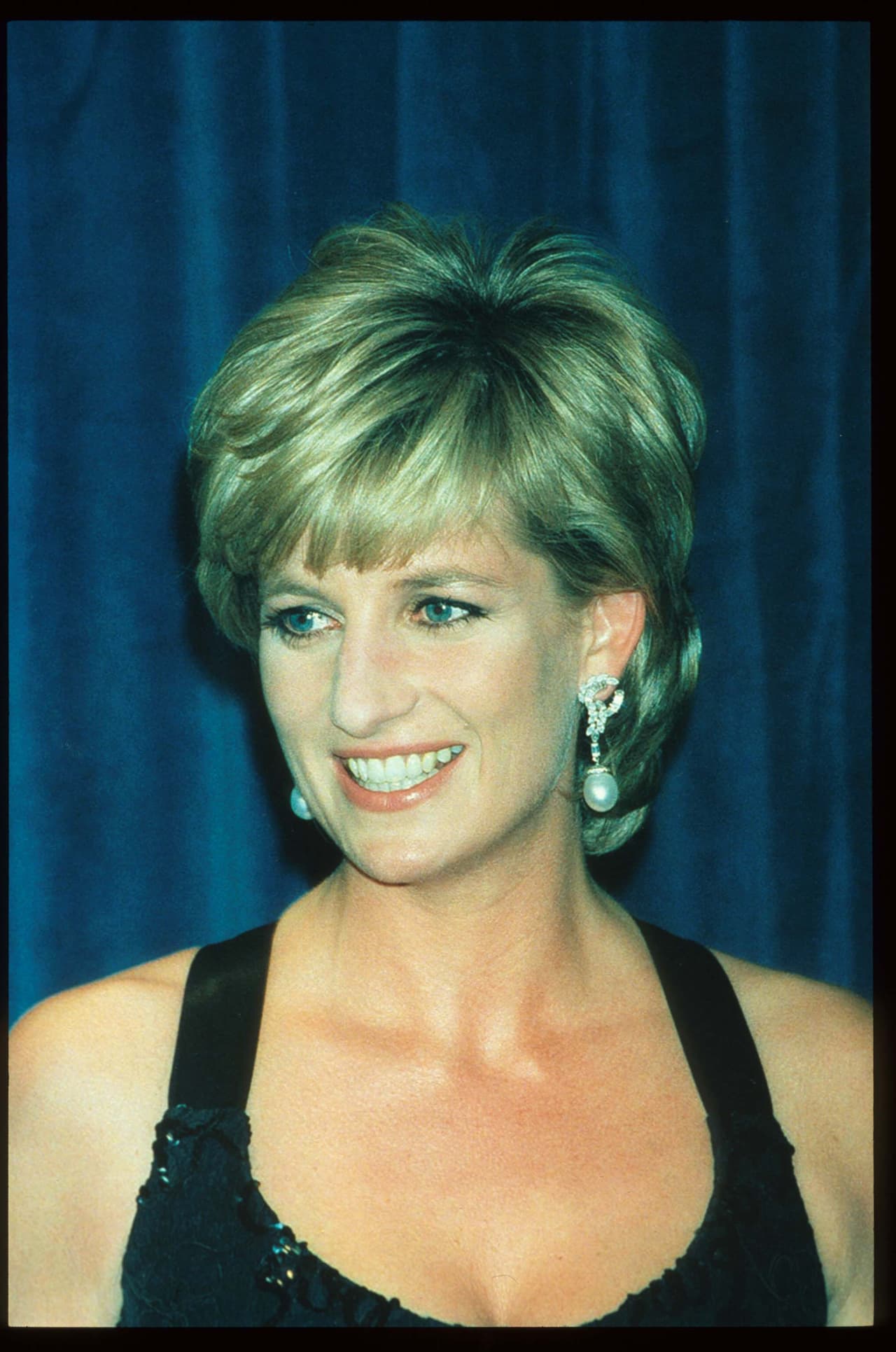 El accidente de Lady Diana fue recreado gracias a una atracción 3D que lleva a los participantes a conocer el trayecto que siguió la comitiva encabezada por la entonces princesa tras salir del Hotel Ritz en la capital francesa.