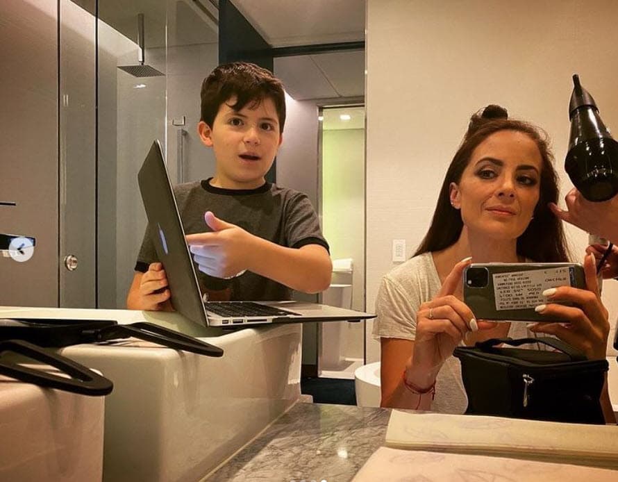 La intérprete cree que esa pasión que provocó en su hijo es parte de la vena artística que le heredó.
<br>