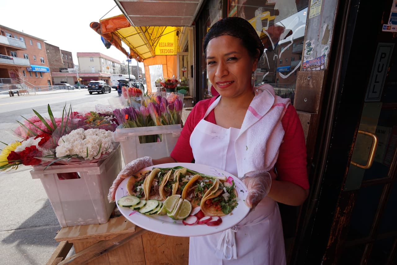 Si tiene lechuga, tomate y crema, no es un taco mexicano