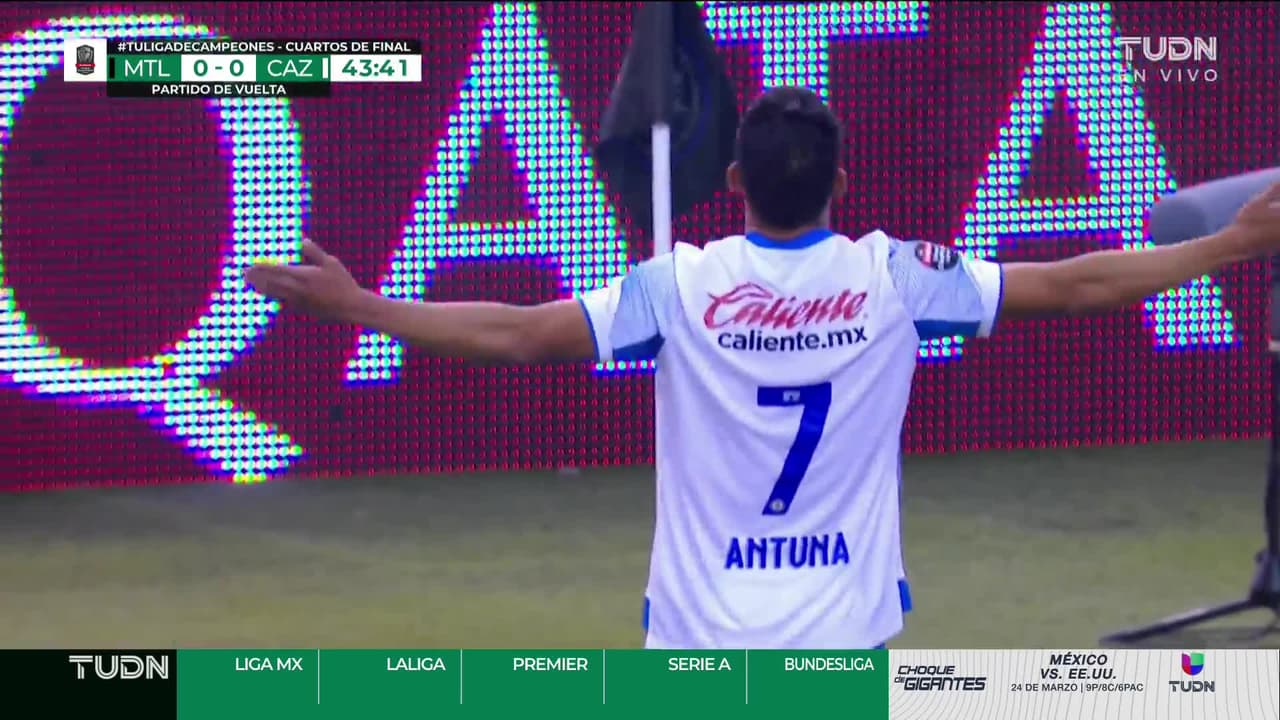 ¡GOL!  anota para Cruz Azul. Uriel Antuna