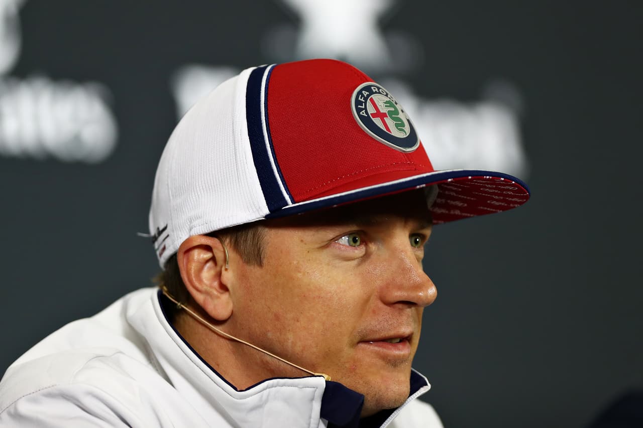 El finlandés Kimi Raikkonen, de Alfa Romeo Racing, sabe que está cerca de su retiro y vive estas carreras con la expectativa de quien disfruta sus últimas vueltas.