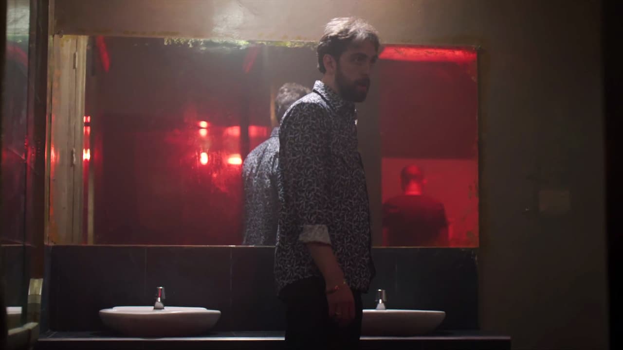 ‘Rodolfillo’ headed to the bathroom to talk to him and apologize for his behavior at the meeting; ‘El Jaguar’ assured him it was okay.