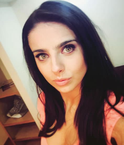 Poco a poco construye su carrera con pasos firmes.