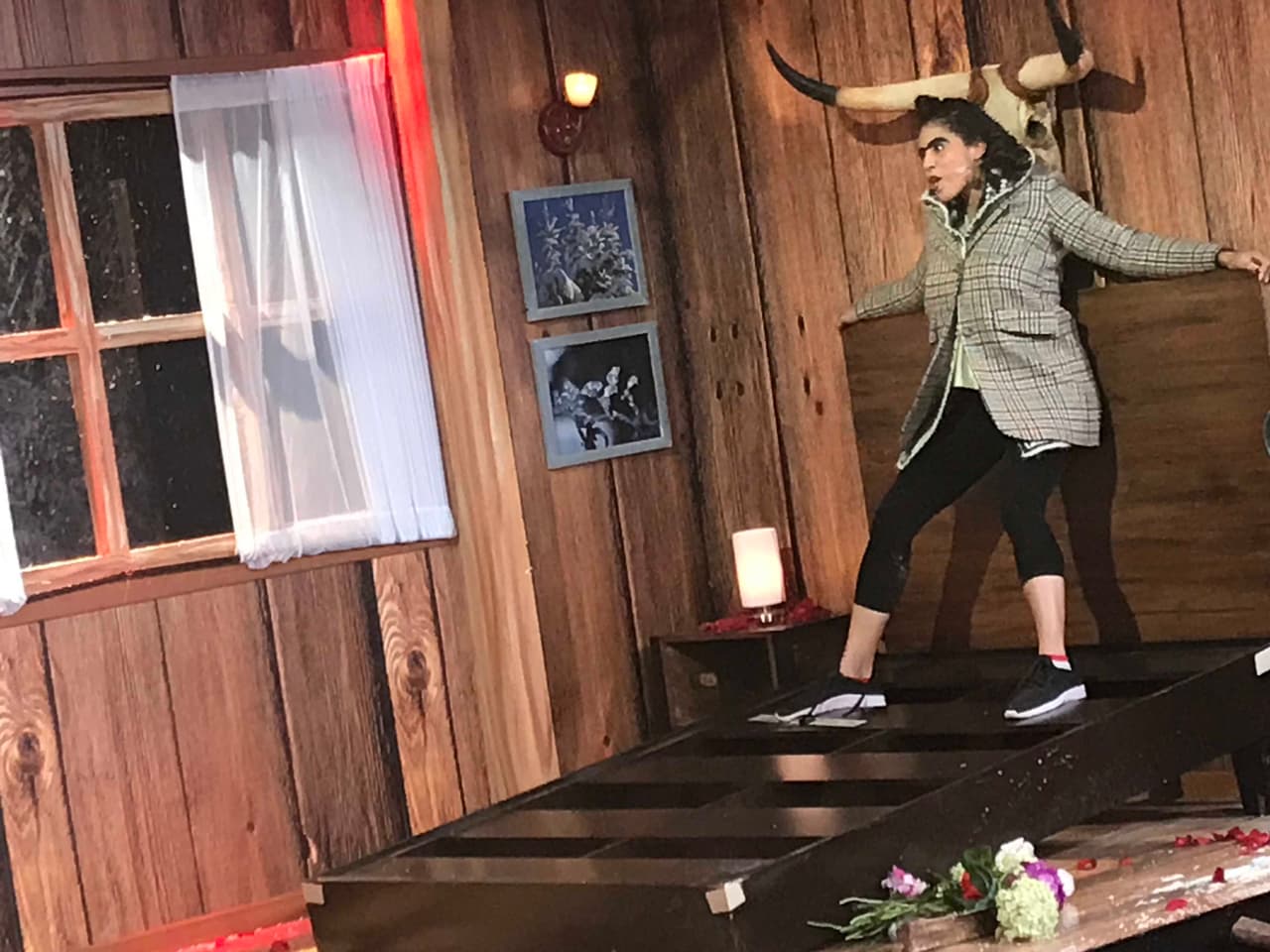 Esta ocasión resultó que la dominicana había encontrado el amor en un hombre que, como ella, tenía uniceja y estaba chimuelito.