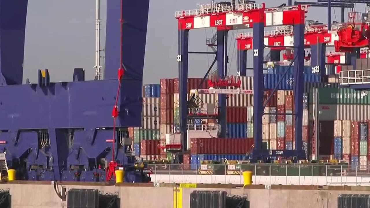 Entran en vigor aranceles de Canadá a EEUU por más de 27 mil millones de dólares en más de 700 productos