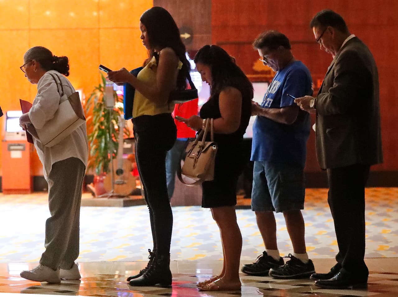 Si estas buscando trabajo esta feria de empleo en Cicero te puede ayudar