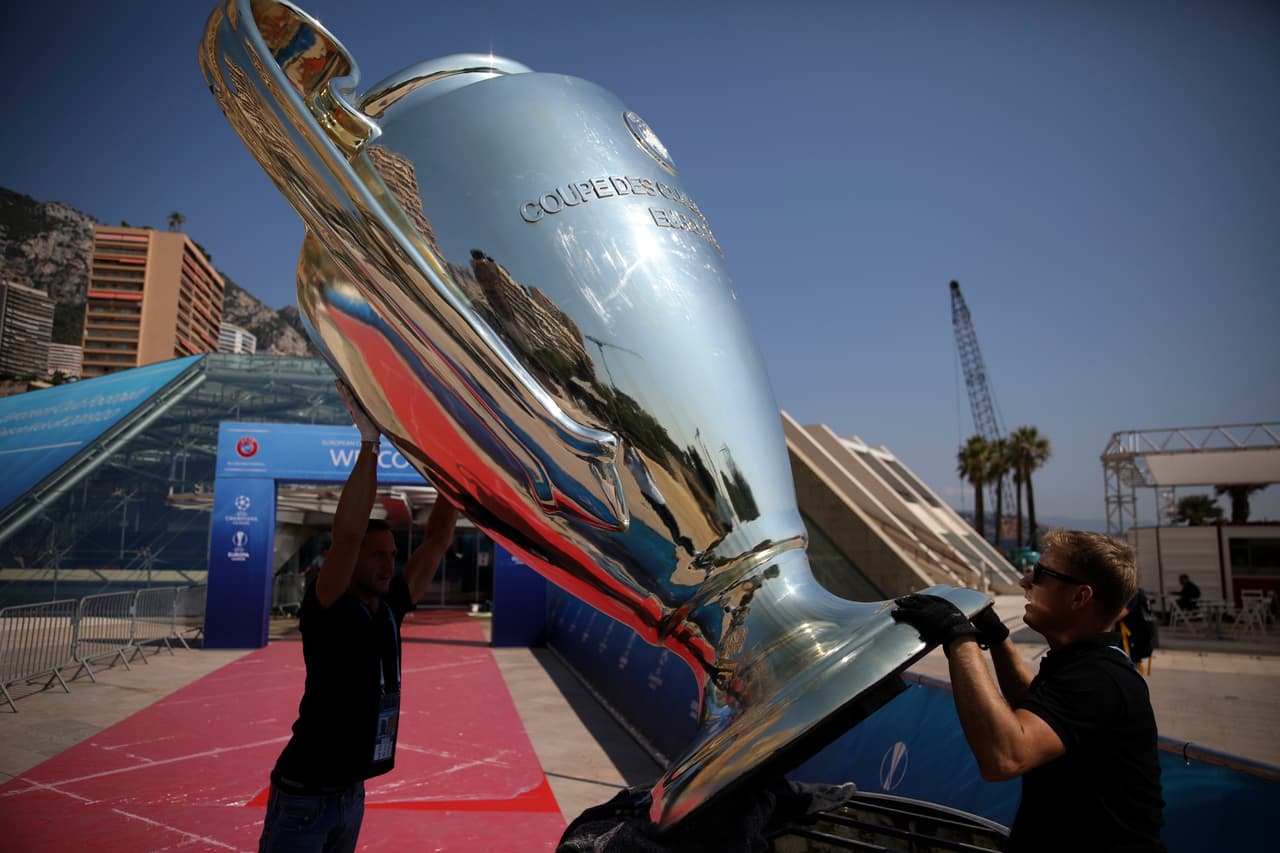 El Atatürk Olympic Stadium tiene una capacidad de 70 mil espectadores; en este mítico escenario se coronó Liverpool de la UEFA CL 2005.