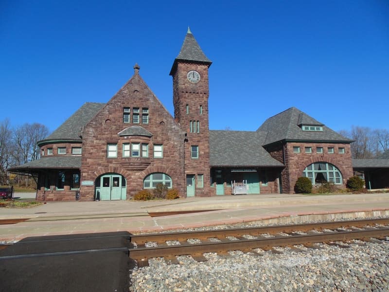 <h3 class="cms-H3-H3">11. Niles, Michigan</h3>
<br>
<br>💵
<b>Tasa de pobreza concentrada:</b> 26.7%
<br>
<br>💵
<b>Tasa de pobreza en general: </b>16.3%
<br>
<br>💵
<b>Barrios en extrema pobreza:</b> 5 de 53.
<br>
<br>💵
<b>Ingreso promedio por hogar:</b> $30,492 en barrios pobres, $77,896 en el resto.
<br>