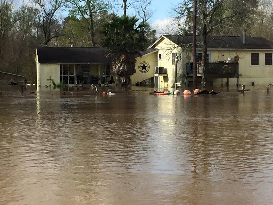 Autoridades advierten que las aguas peligrosas pueden parecer engañosamente tranquilas.
