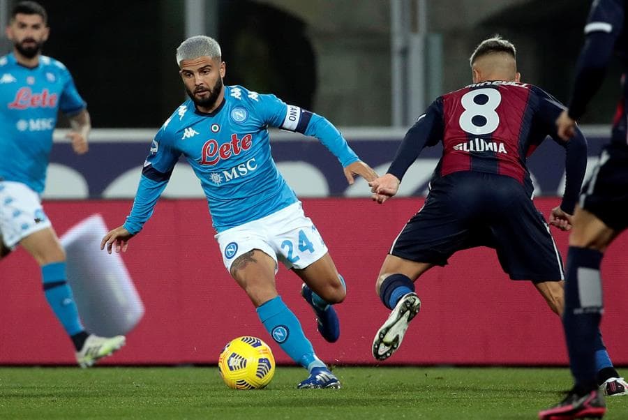 Napoli se lleva el partido ante Bologna por la mínima. Victor Osimhen fue el hombre del partido tras anotar gol al minuto 23 con asistencia del mexicano 'Chucky' Lozano y que termina dándole los tres puntos a la escuadra de Gatusso, durante la séptima jornada de la Serie A.