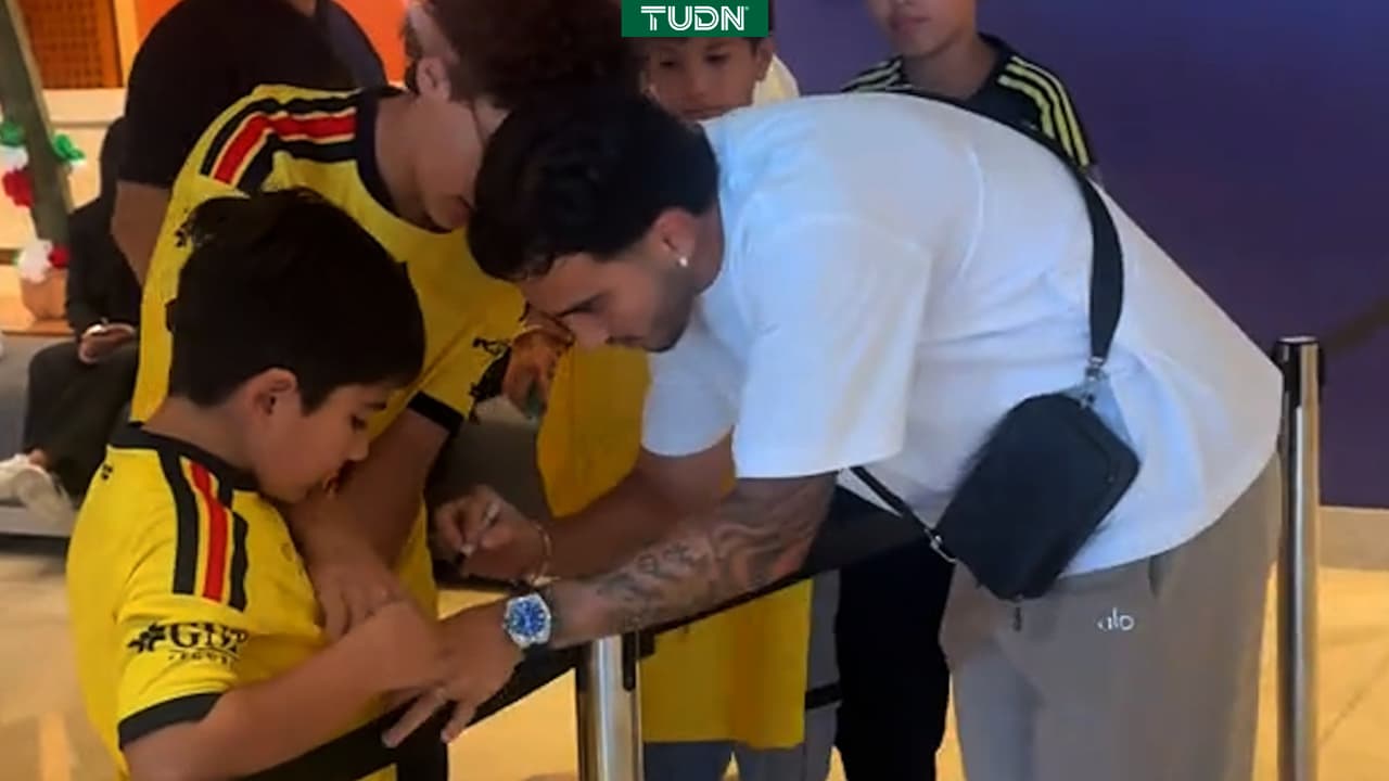 Luis Chávez coincide con América en el hotel y hace soñar a los aficionados azulcremas