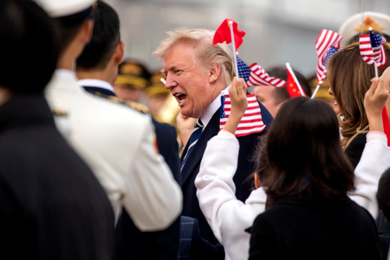 Investigan a personal militar asignado a la gira asiática de Trump por supuestos contactos inapropiados con mujeres 